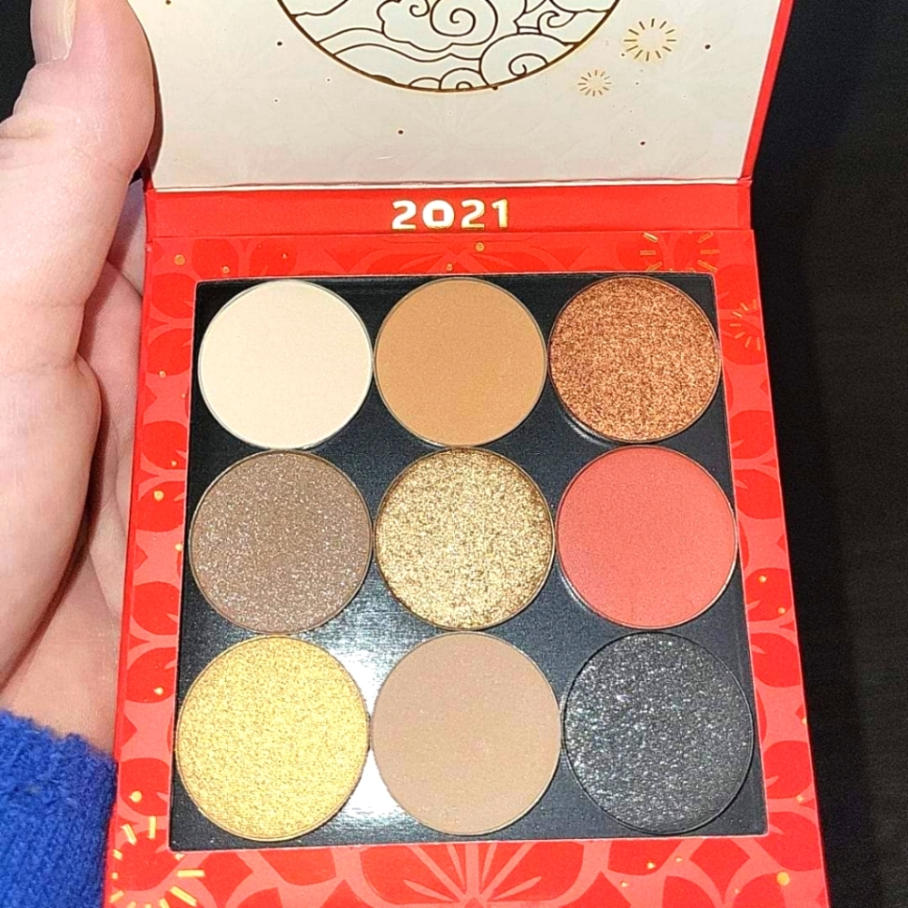 Colourpop lunar palette